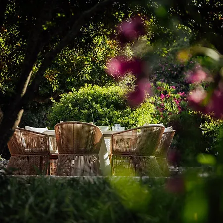 La Maison Sur La - Les Pieds Dans L'eau Bonifacio (Corsica)