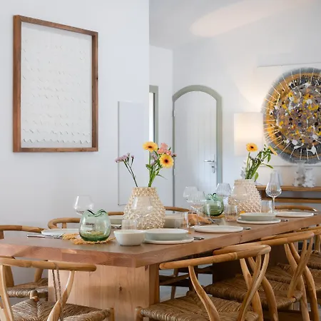 La Maison Sur La - Les Pieds Dans L'eau