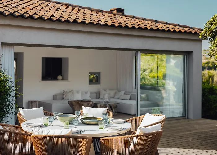 Villa La Maison Sur La - Les Pieds Dans L'eau