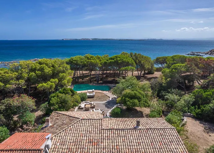 La Maison Sur La - Les Pieds Dans L'eau Villa Bonifacio (Corsica)
